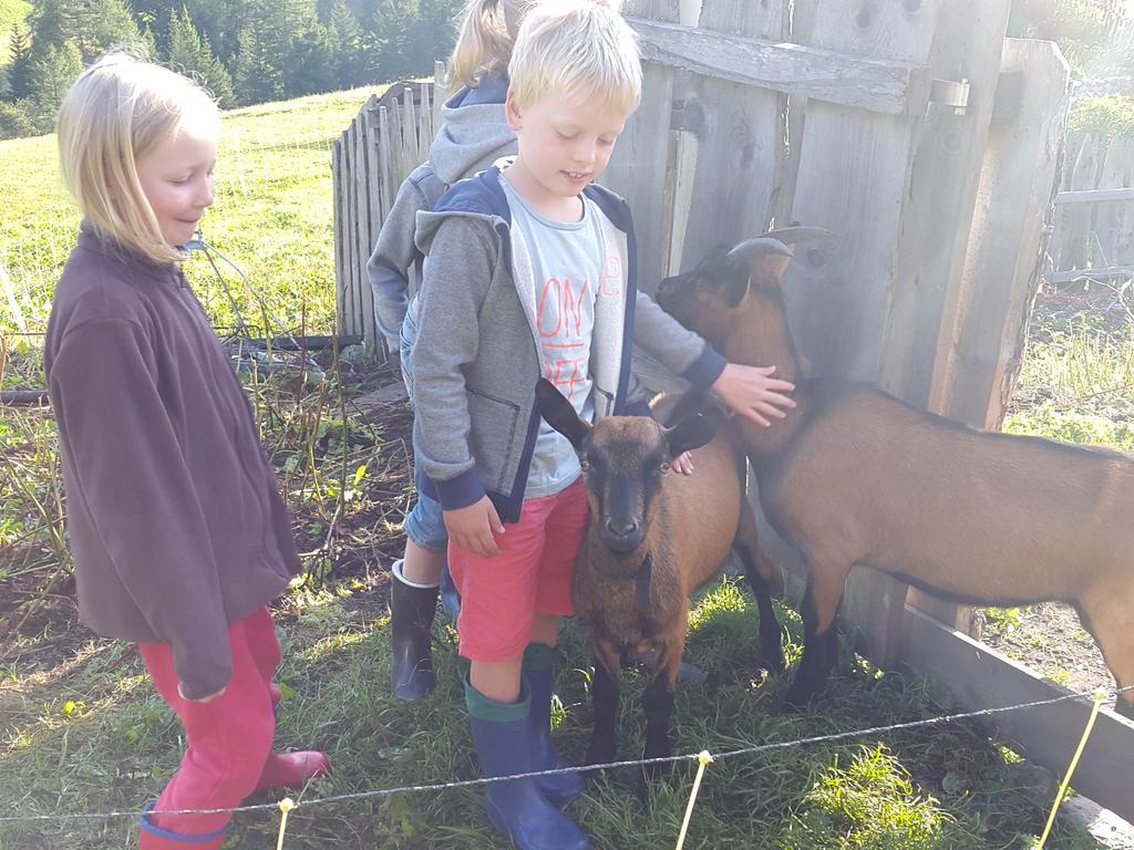 Tiefhof *